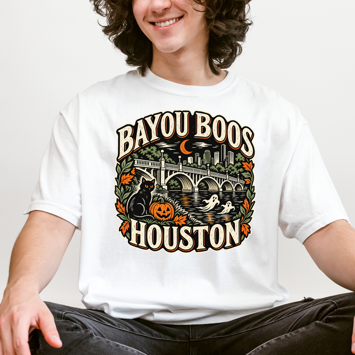 Houston Halloween T-Shirt, Sabine Street Bridge Bayou Boos, Black Cat Folk Art, Comfort Colors Texas Souvenir