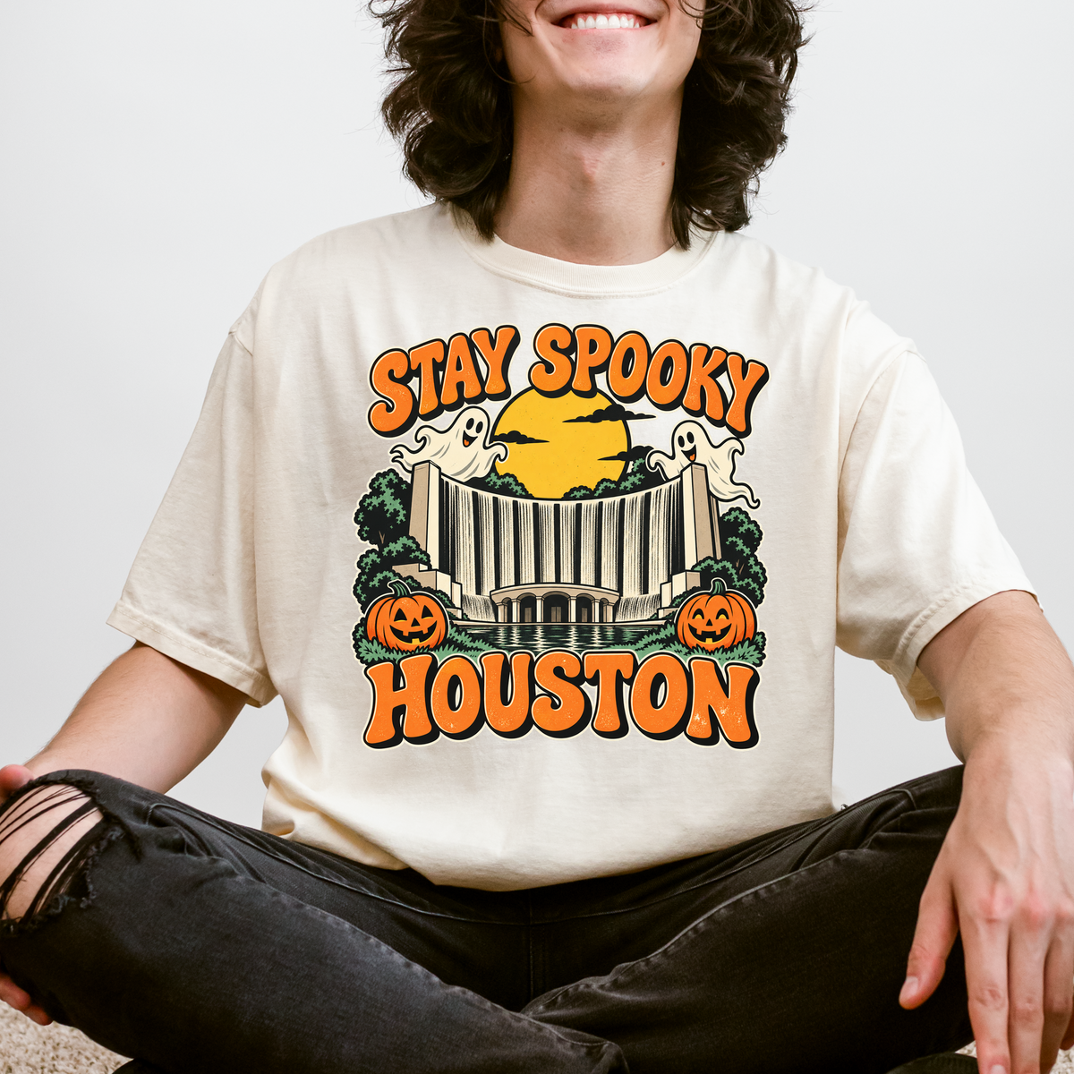 Houston Halloween T-Shirt, Gerald D. Hines Waterwall, Retro Ghost and Pumpkin Art, Comfort Colors Texas Souvenir