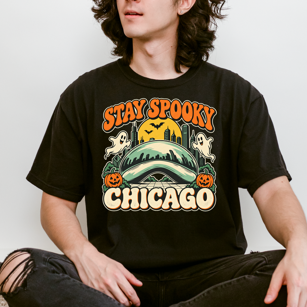 Chicago Halloween T-Shirt, Illinois Cloud Gate Retro Cartoon, Stay Spooky Pumpkin Ghost Comfort Colors Souvenir