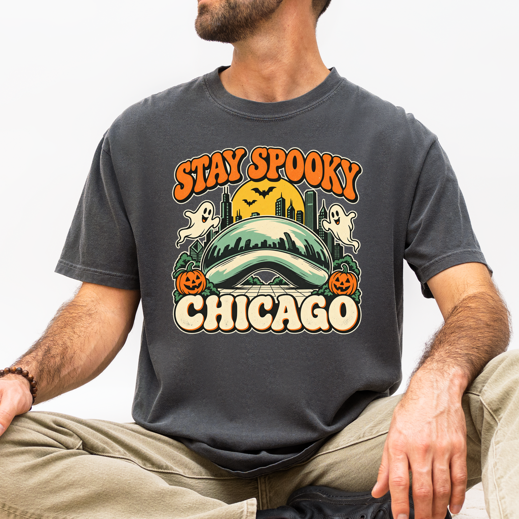 Chicago Halloween T-Shirt, Illinois Cloud Gate Retro Cartoon, Stay Spooky Pumpkin Ghost Comfort Colors Souvenir