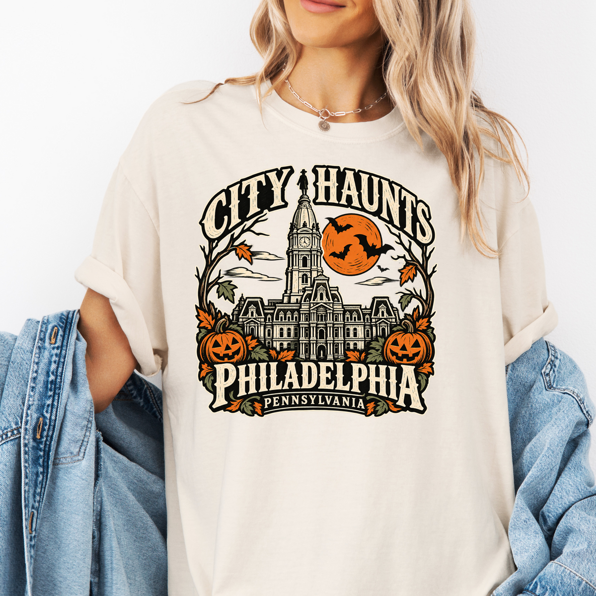 Philadelphia Halloween T-Shirt, City Hall Woodcut Folk Art, Pumpkin Lanterns, Pennsylvania Souvenir, Comfort Colors