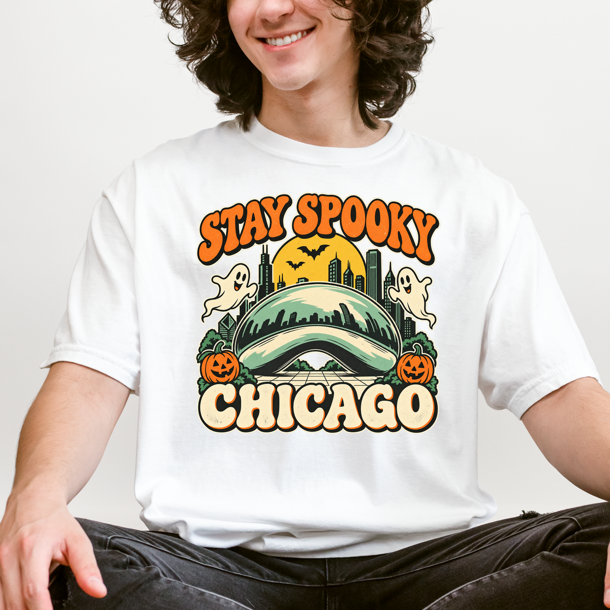 Chicago Halloween T-Shirt, Illinois Cloud Gate Retro Cartoon, Stay Spooky Pumpkin Ghost Comfort Colors Souvenir
