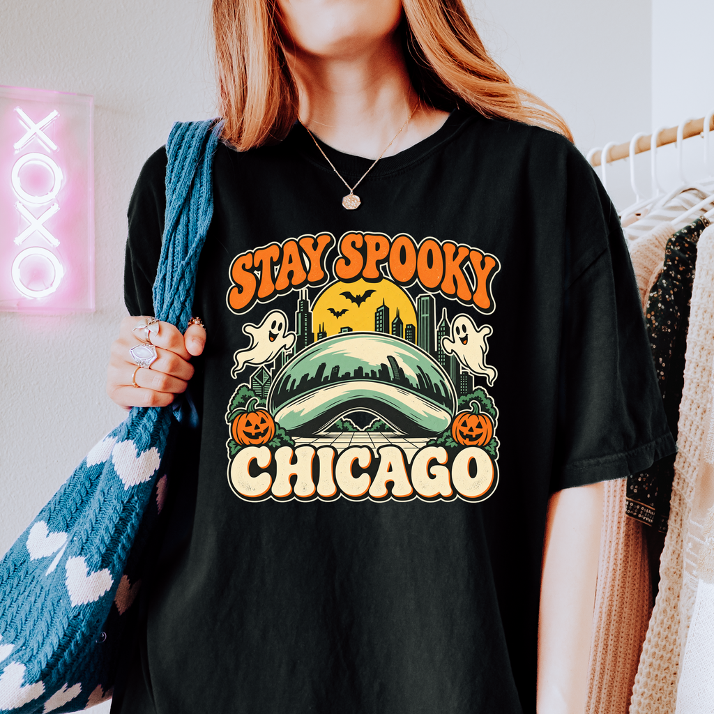 Chicago Halloween T-Shirt, Illinois Cloud Gate Retro Cartoon, Stay Spooky Pumpkin Ghost Comfort Colors Souvenir