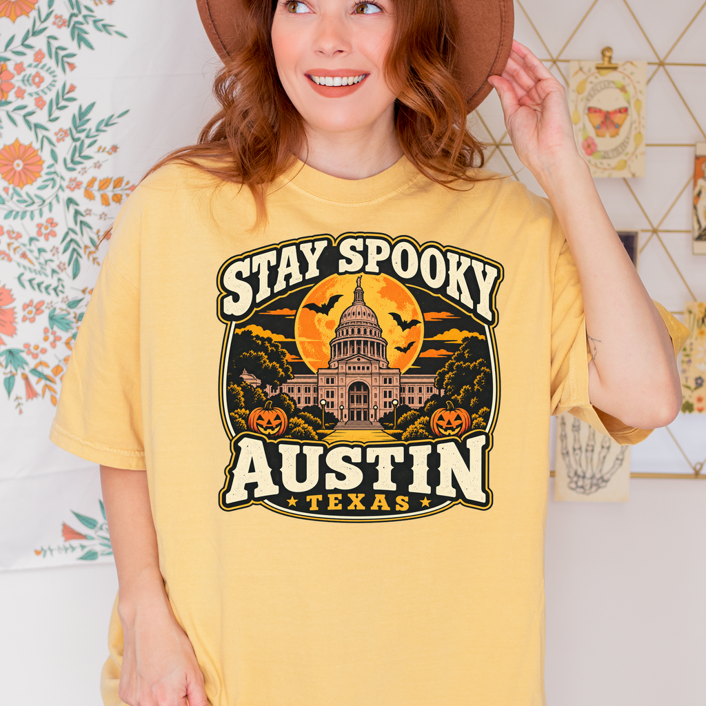 Austin Halloween T-Shirt, Texas State Capitol, Comfort Colors Retro Pumpkin Moon Souvenir, Stay Spooky Texas