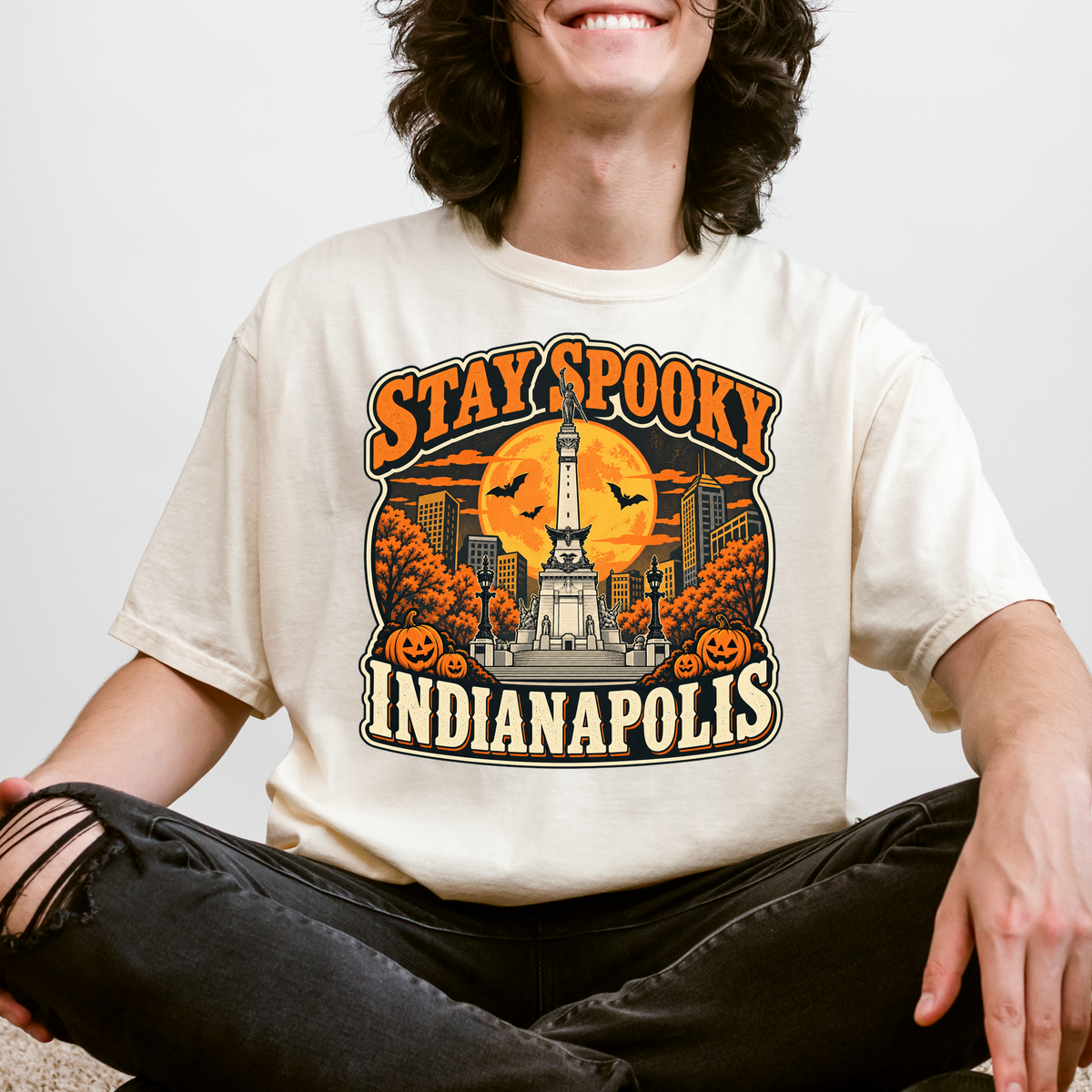 Indianapolis Halloween T-Shirt, Soldiers and Sailors Monument, Retro Pumpkin Souvenir, Comfort Colors