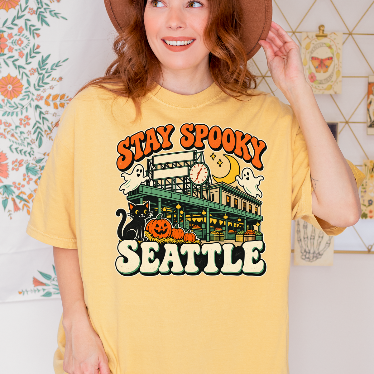 Seattle Halloween T-Shirt, Pike Place Market Black Cat and Ghosts, Retro Spooky Season Comfort Colors