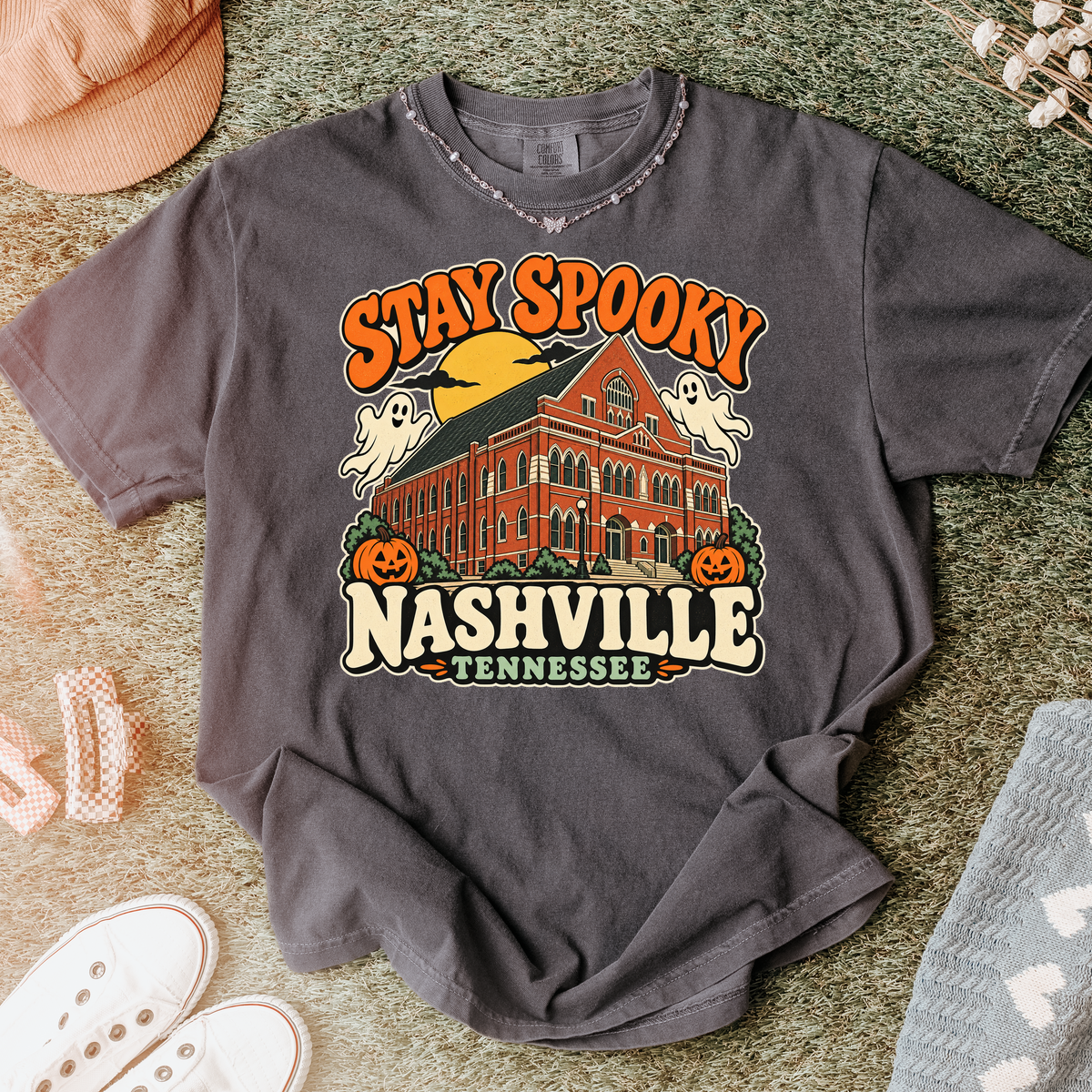Nashville Halloween T-Shirt, Ryman Auditorium Retro Ghost and Pumpkin Design, Tennessee Souvenir, Comfort Colors