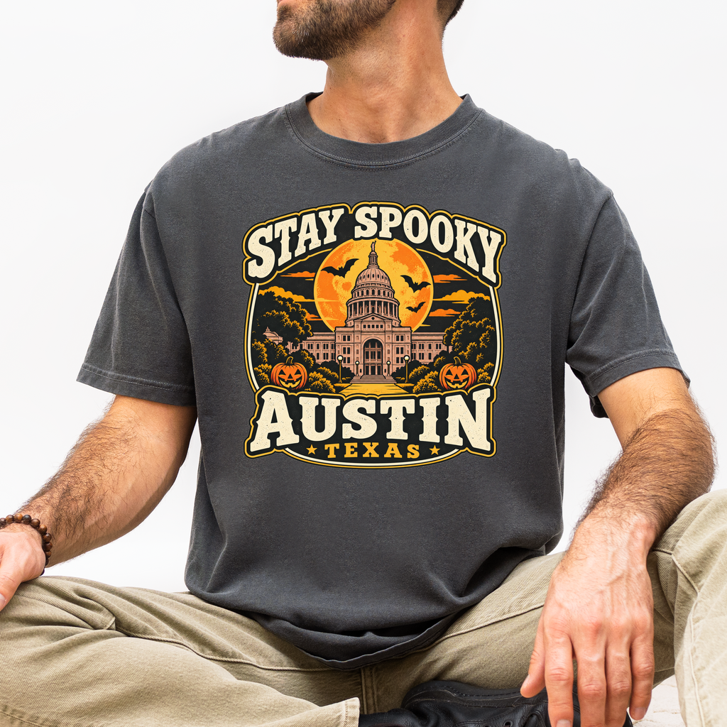 Austin Halloween T-Shirt, Texas State Capitol, Comfort Colors Retro Pumpkin Moon Souvenir, Stay Spooky Texas