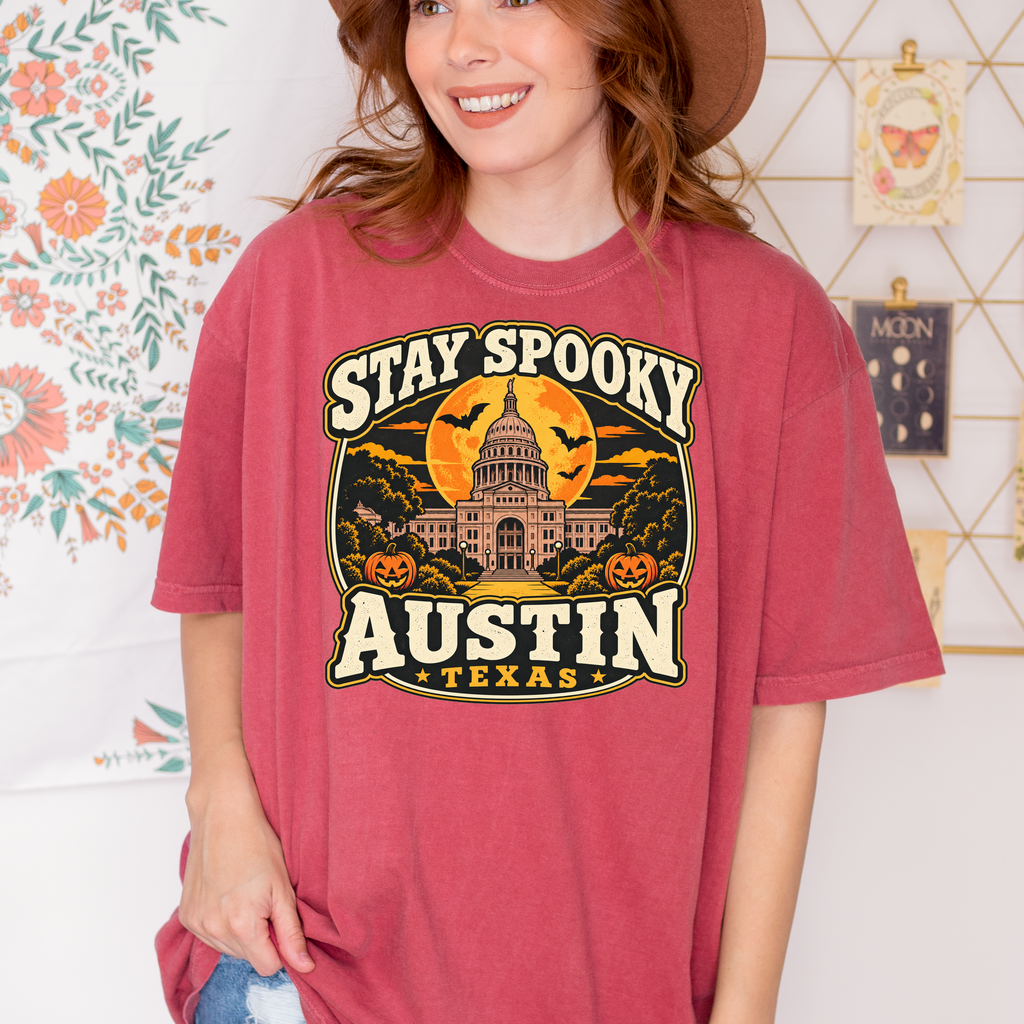 Austin Halloween T-Shirt, Texas State Capitol, Comfort Colors Retro Pumpkin Moon Souvenir, Stay Spooky Texas