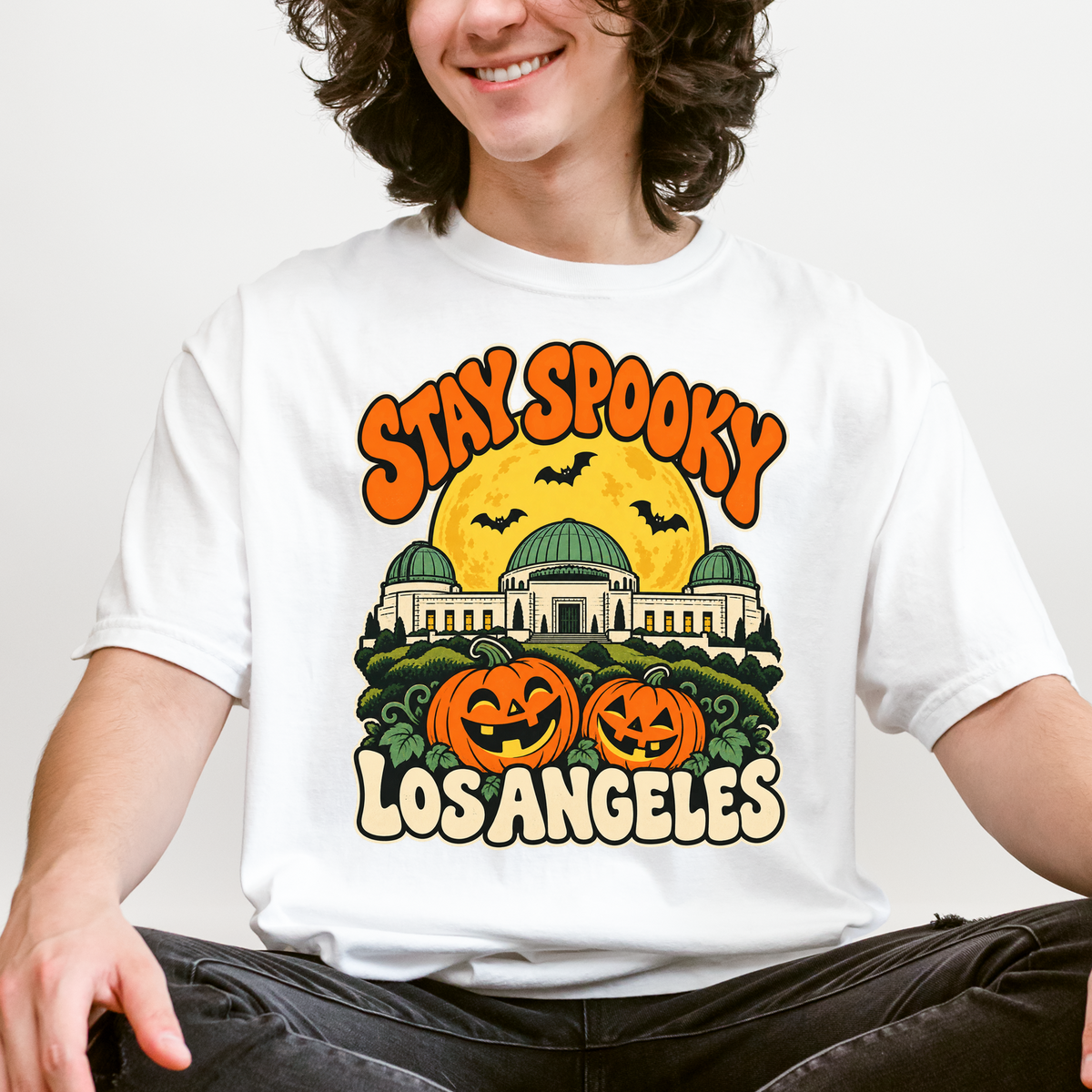 Los Angeles Halloween T-Shirt, Griffith Observatory, Comfort Colors, Playful 1950s Cartoon California Souvenir