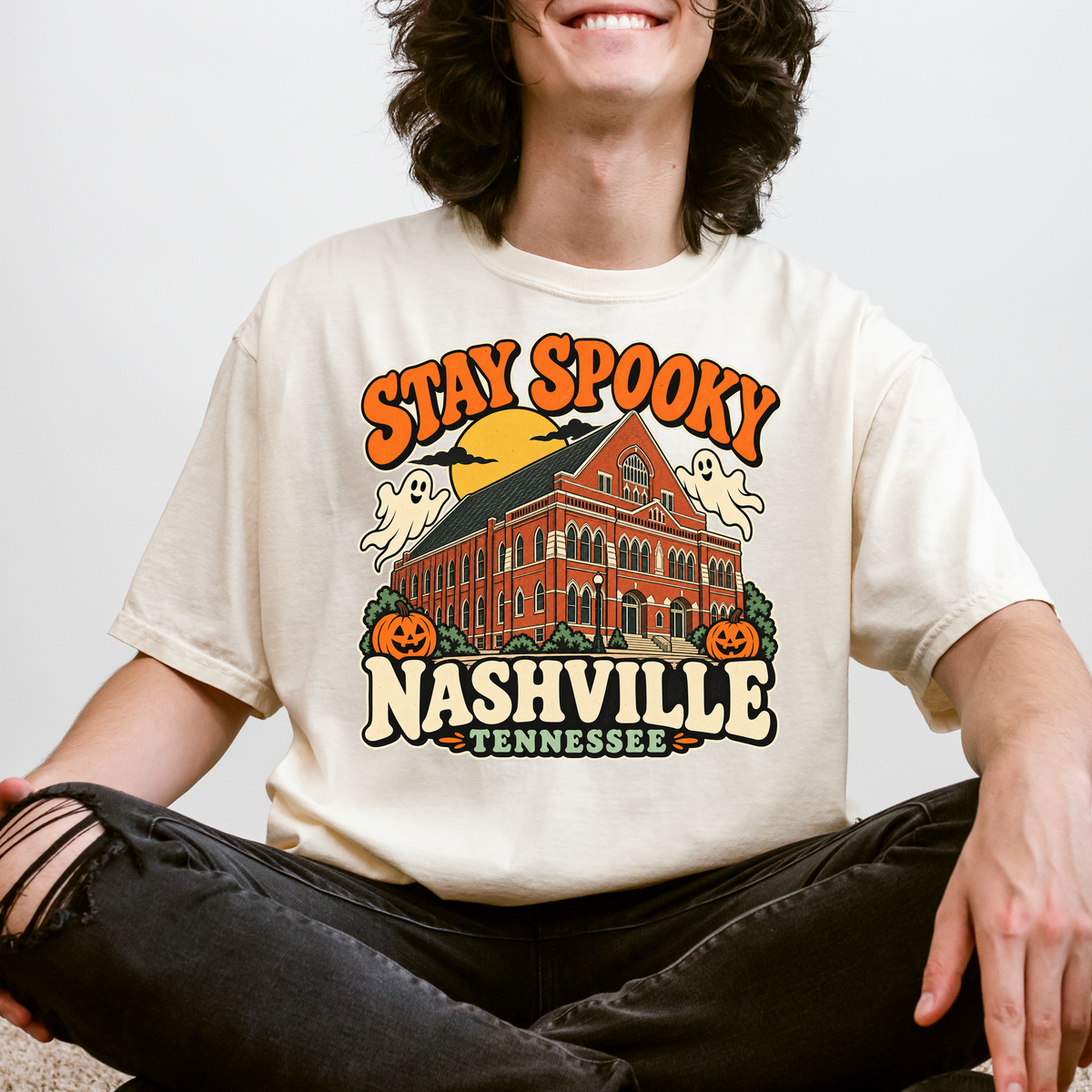 Nashville Halloween T-Shirt, Ryman Auditorium Retro Ghost and Pumpkin Design, Tennessee Souvenir, Comfort Colors